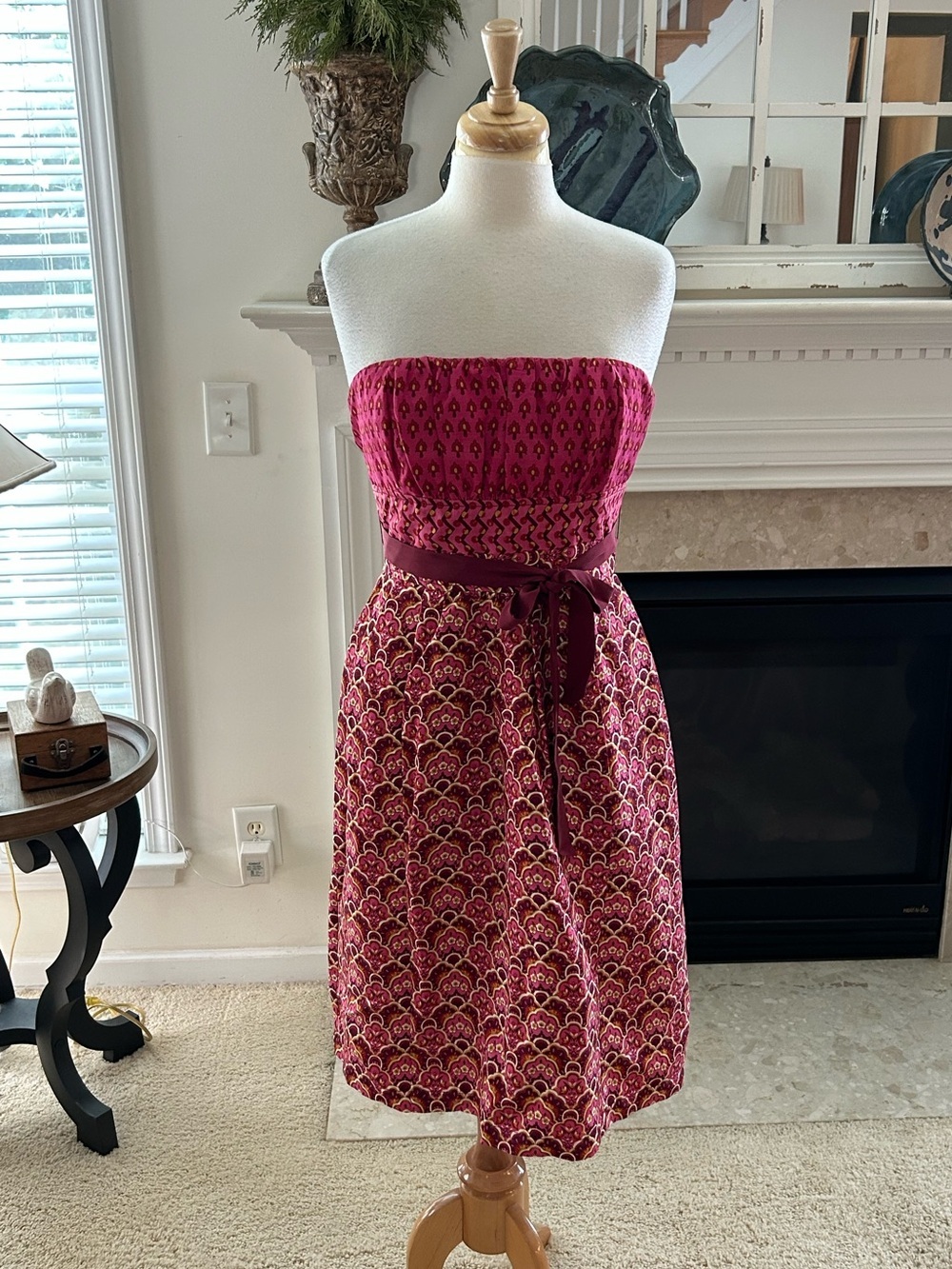 Plenty by Tracy Reese Strapless Magenta & Burgundy Scallop Print Dress